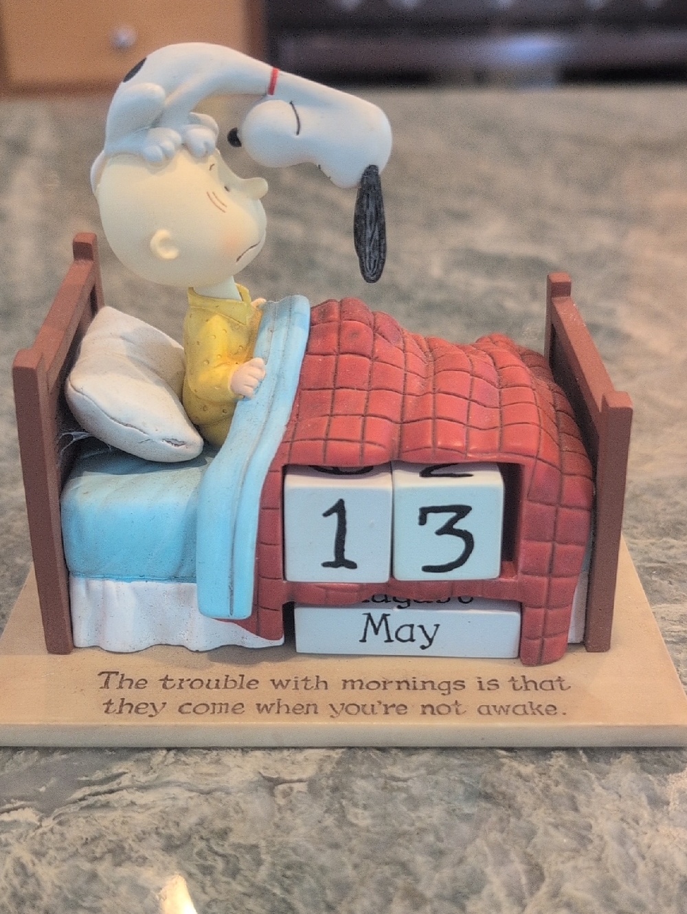 Peanuts Snoopy & Charlie Brown Perpetual Desk Calendar, Collectible